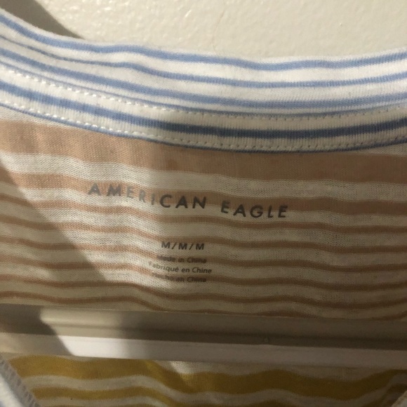 American Eagle Top - Picture 3 of 3